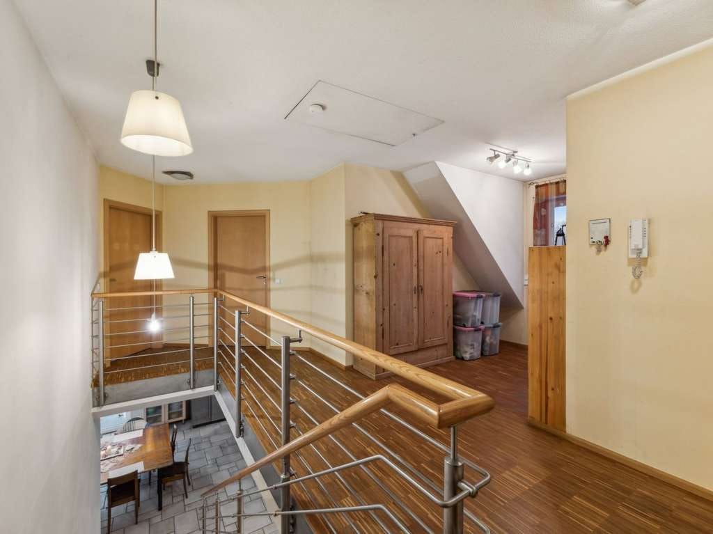 Immobilie in Neustadt an der Aisch - Exklusives Zweifamilienhaus in bevorzugter Lage von Neustadt an der Aisch - Bild 1