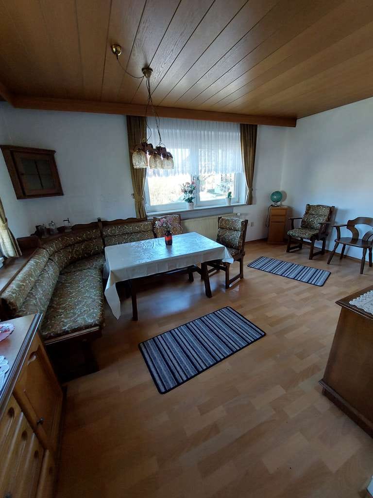 Immobilie in Manching - Viel Platz für Ihre Träume: Charmantes Einfamilienhaus mit großem Garten in Oberstimm - Bild 4