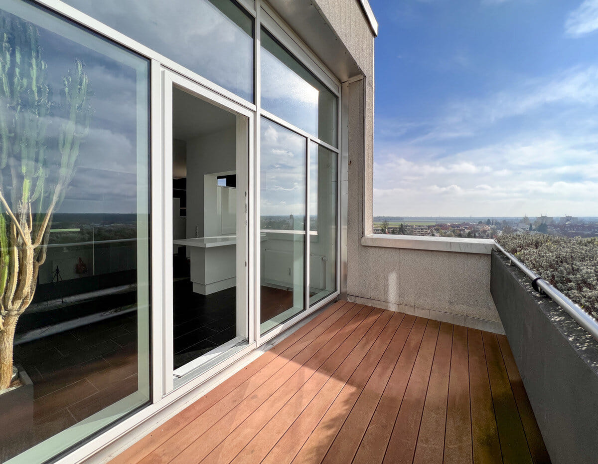 Immobilie in Putzbrunn - DAS PENTHOUSE:  einzigartiges, lichtdurchflutetes, loftartiges Wohnkonzept mit Bergblick - Bild 2