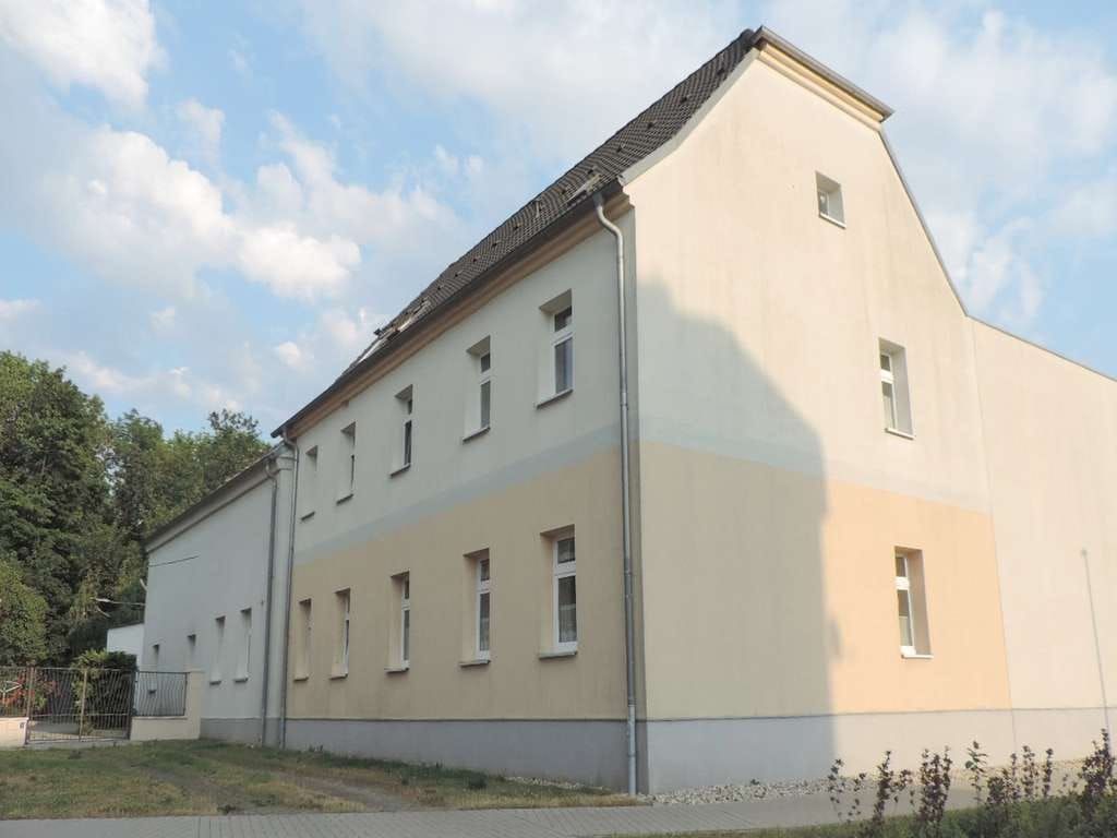 Immobilie in Südliches Anhalt - Gepflegtes Mehrfamilienhaus sucht einen neuen Eigentümer - Bild 0