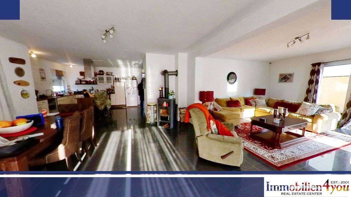 Immobilie in Waldmohr - Tolles Einfamilienhaus in guter Wohnlage - Bild 3