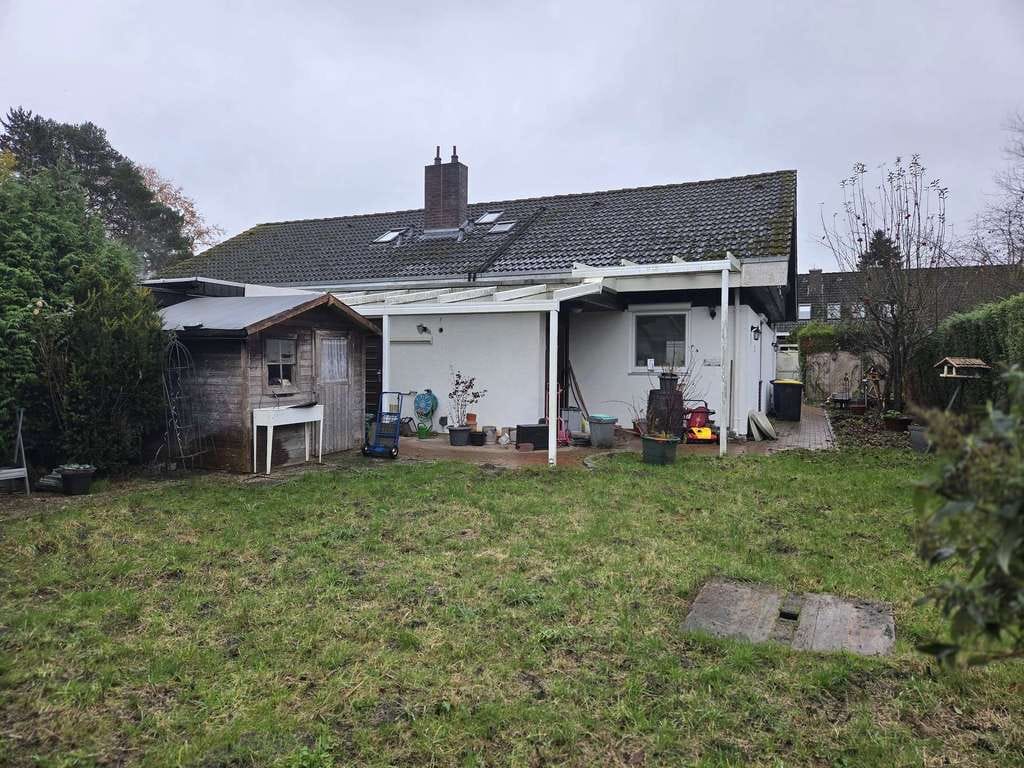Immobilie in Bad Bevensen - Modernisierte Doppelhaushälfte in Kantors Garten mit Wintergarten und Garage - Bild 4