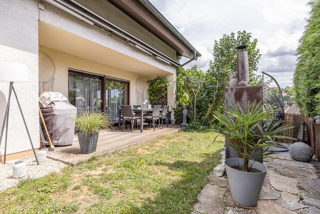 Immobilie in Walzbachtal - Ihr neues Zuhause in Jöhlingen- Einfamilienhaus mit ELW zum Wohlfühlen - Bild 2