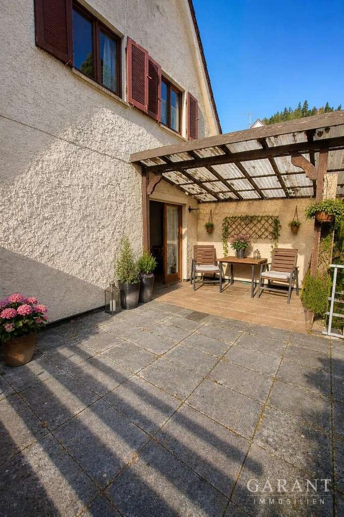 Immobilie in Schramberg - Ein Zuhause für Generationen - Platz für die ganze Familie - Bild 0