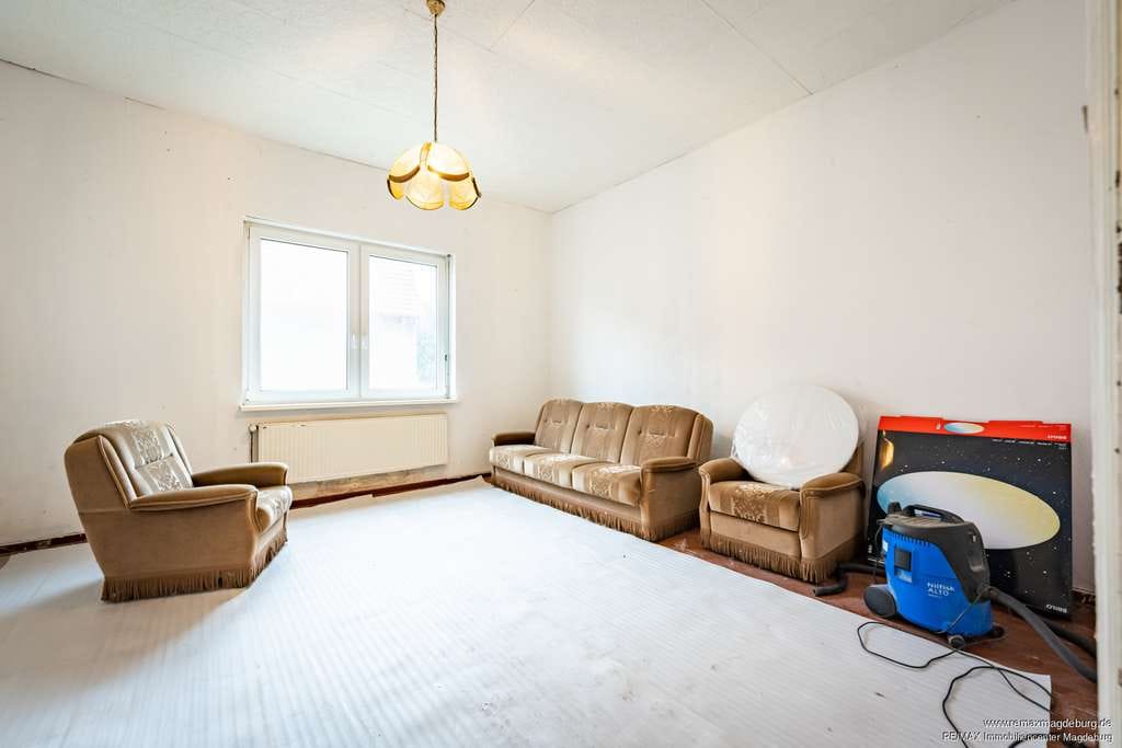 Immobilie in Börde-Hakel - Immobilie mit Perspektive: Einfamilienhaus auf weitläufigem Grundstück - Bild 4