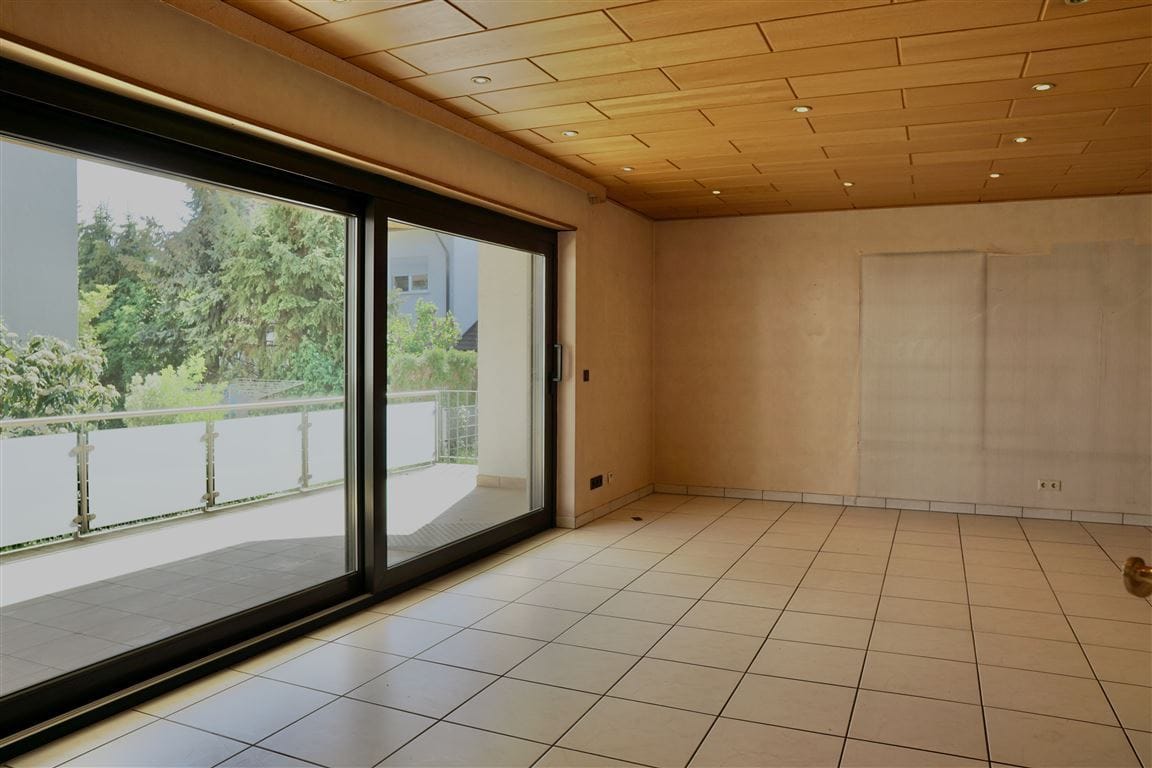 Immobilie in Bürstadt - Großzügiges Mehrfamilienhaus mit viel Platz für Mehrgenerationenwohnen oder zur Vermietung - Bild 1