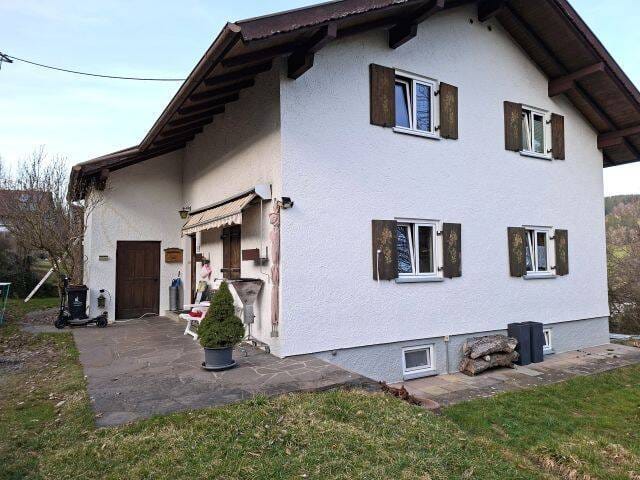 Immobilie in Ronsberg - 87671 Ronsberg  |  Älteres freistehendes Einfamilienhaus in ruhiger Lage  - Bild 0