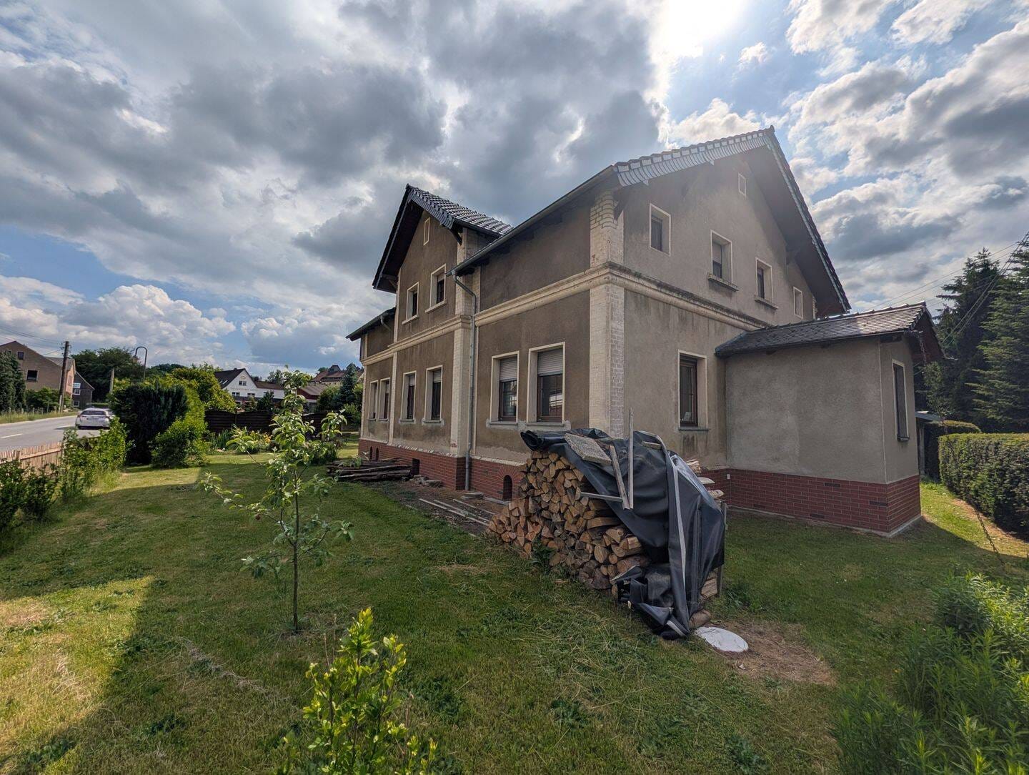 Immobilie in Oderwitz -  Platz für die ganze Familie – Modernisiertes Einfamilienhaus mit großem Grundstück in Oderwitz - Bild 1