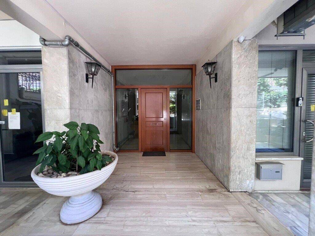 Immobilie in Loitz - Verkauf Wohnung 156 m² in Athen - Bild 5
