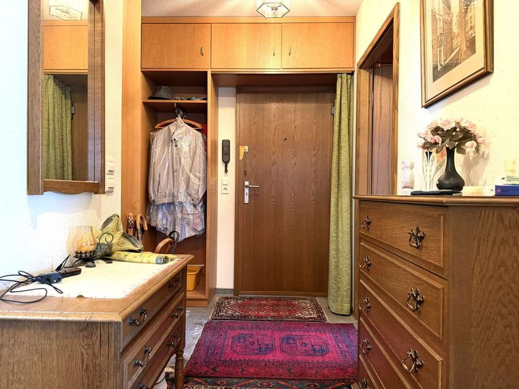 Immobilie in Zell am Harmersbach - Bezugsfreie 4,5-Zimmer-Wohnung mit Loggia und Tiefgaragenstellplatz in ruhiger Lage - Bild 3