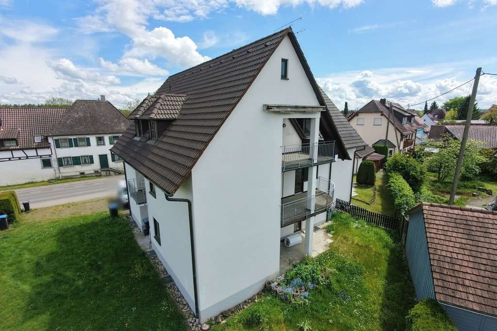 Immobilie in Salem - Große Dachgeschosswohnung in kleinem 6-Familienhaus in Salem, nahe des Schlosssees - Bild 3