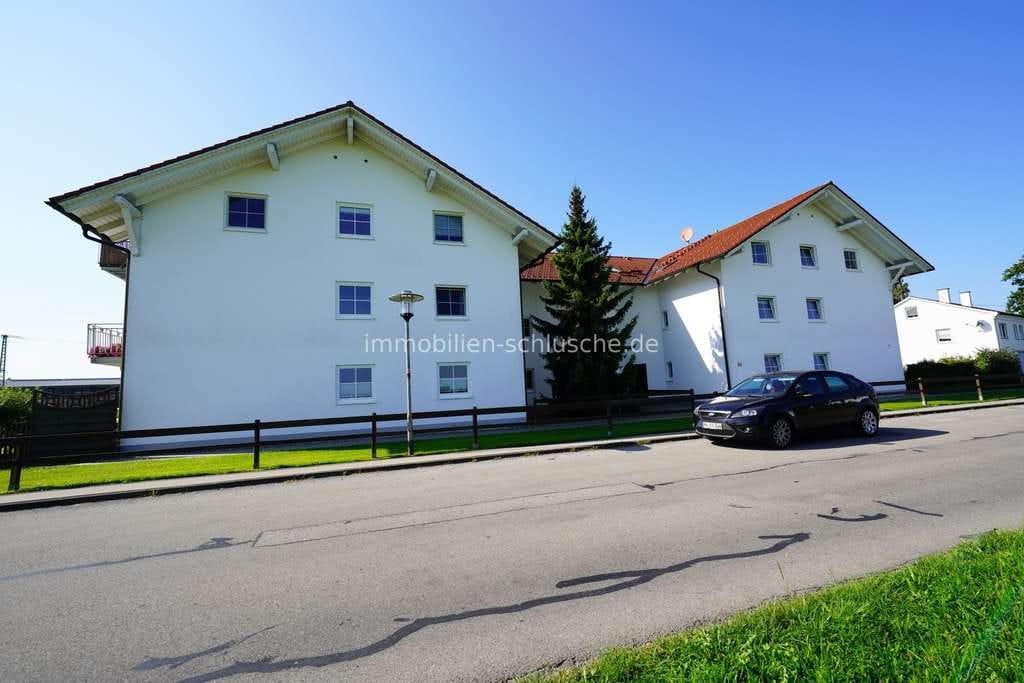 Immobilie in Tannheim - Kapitalanlage - Preisgünstige gut vermietete 3 Zimmer Dachgeschoßwohnung mit großem Balkon - Bild 3