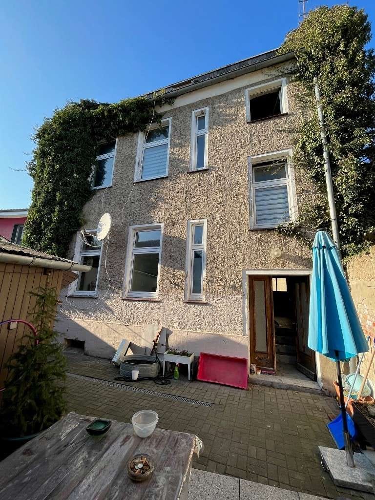 Immobilie in Möckern - Wohnen & Vermieten
Stadtnahe Rendite - Wohnen mit Perspektive - Bild 1