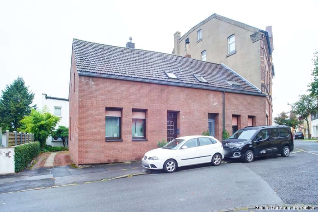 Immobilie in Bochum - Bochum Hofstede - Zwei Häuser zum Preis von Einem - Bild 0