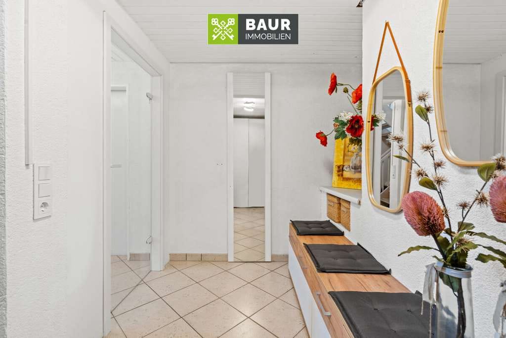 Immobilie in Baienfurt - 360°| Einfamilienhaus mit Einliegerwohnung in zentraler Lage von Baienfurt auf großem Grundstück! - Bild 4