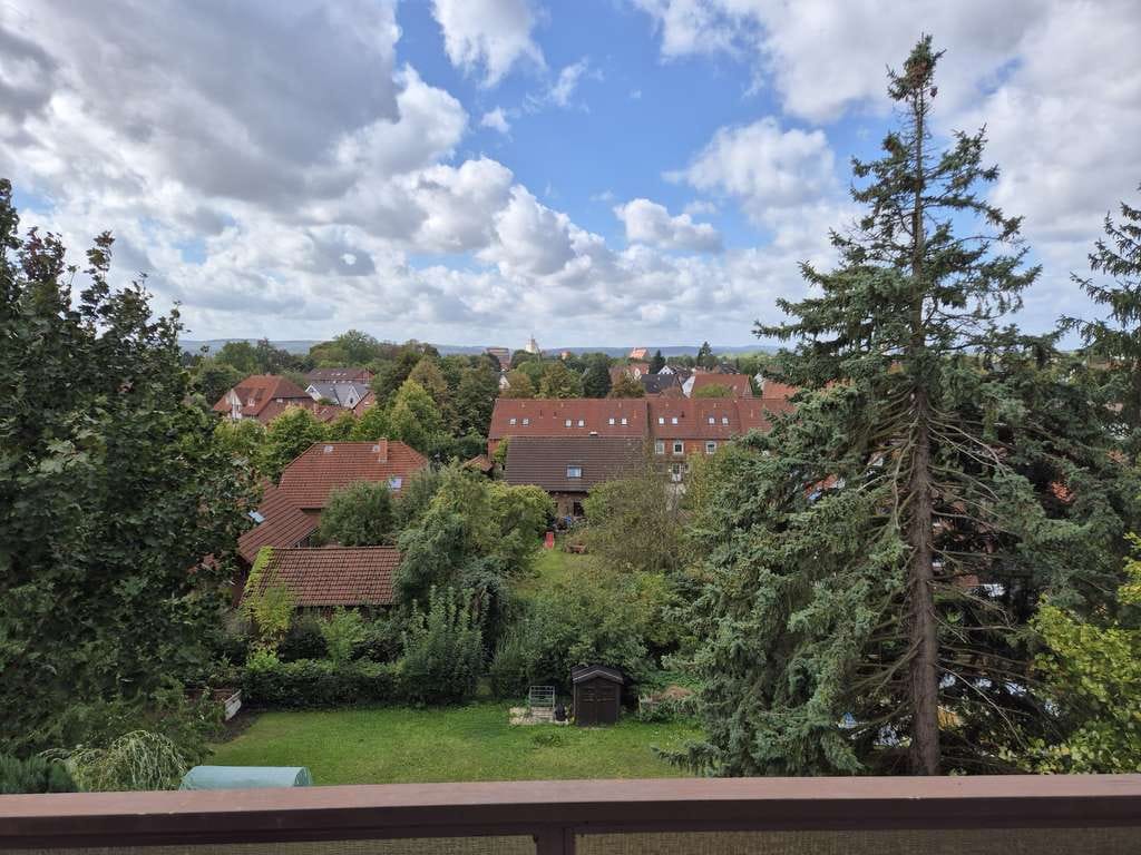 Immobilie in Rinteln - Ansprechendes Dreifamilienhaus mit acht Zimmern in 31737, Rinteln - Bild 1