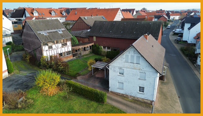 Immobilie in Willingshausen - MASSIVES WOHNHAUS, GARTEN UND MEHR!
KEINE KÄUFERPROVISION! - Bild 1
