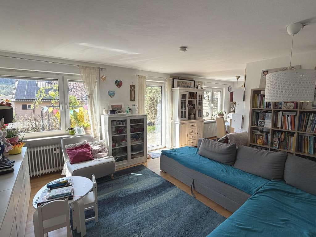 Immobilie in Rudersberg - 2,5-Zimmer-Wohnung mit großer Süd-West-Terrasse und Garten - Bild 3