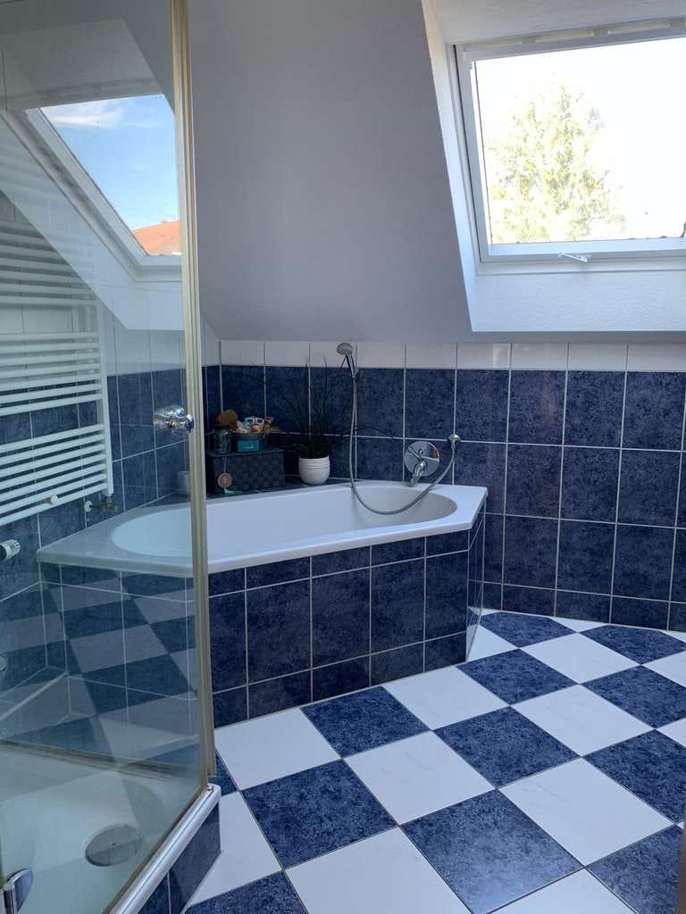 Immobilie in Kupferzell - Sehr schön gelegene Dachgeschosswohnung mit atemberaubenden Weitblick ! - Bild 1
