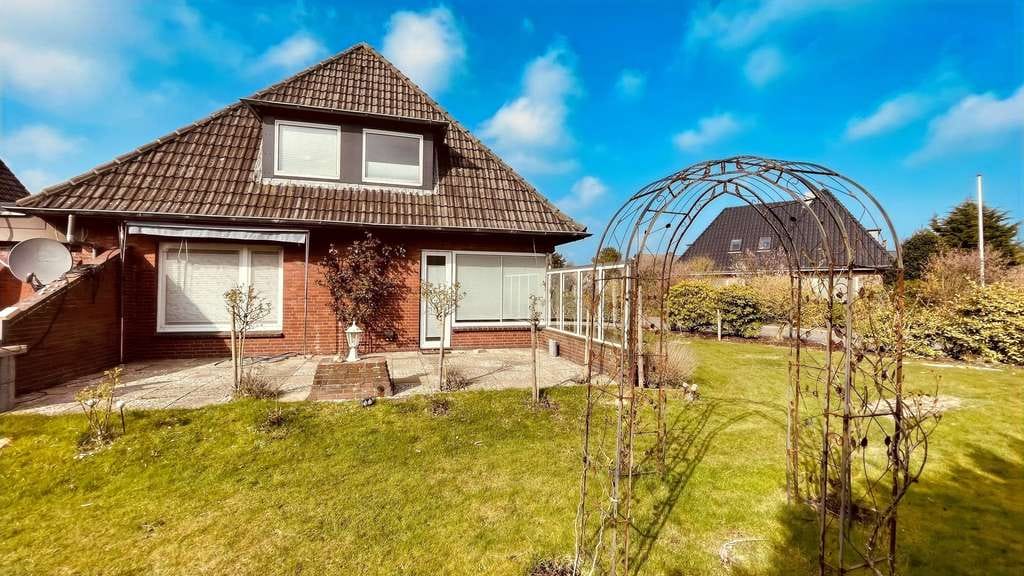 Immobilie in Wyk auf Föhr - Geräumiges Einfamilienhaus mit Südterrasse - Bild 2
