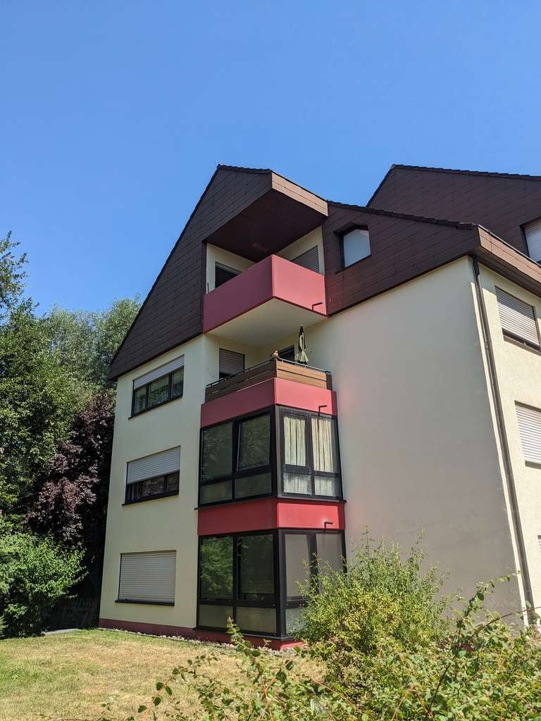 Immobilie in Bad Dürrheim - Gemütlich und ruhig im Herzen der Kurstadt Bad Dürrheim 1,5-Zimmer/Wintergarten/Garage - Bild 0