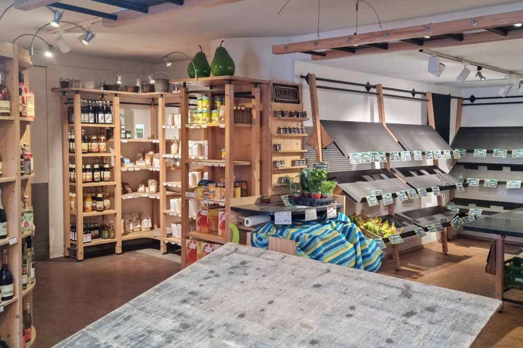 Immobilie in Eberdingen - Wohnen & Arbeiten unter einem Dach – Haus mit Laden, Lager & Entwicklungspotenzial in zentraler Lage - Bild 1
