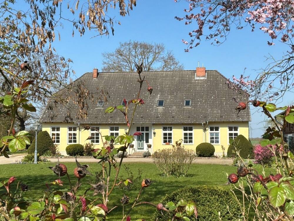 Immobilie in Grapzow - Attraktives Landhaus in der Mecklenburgischen Seenplatte - Bild 0