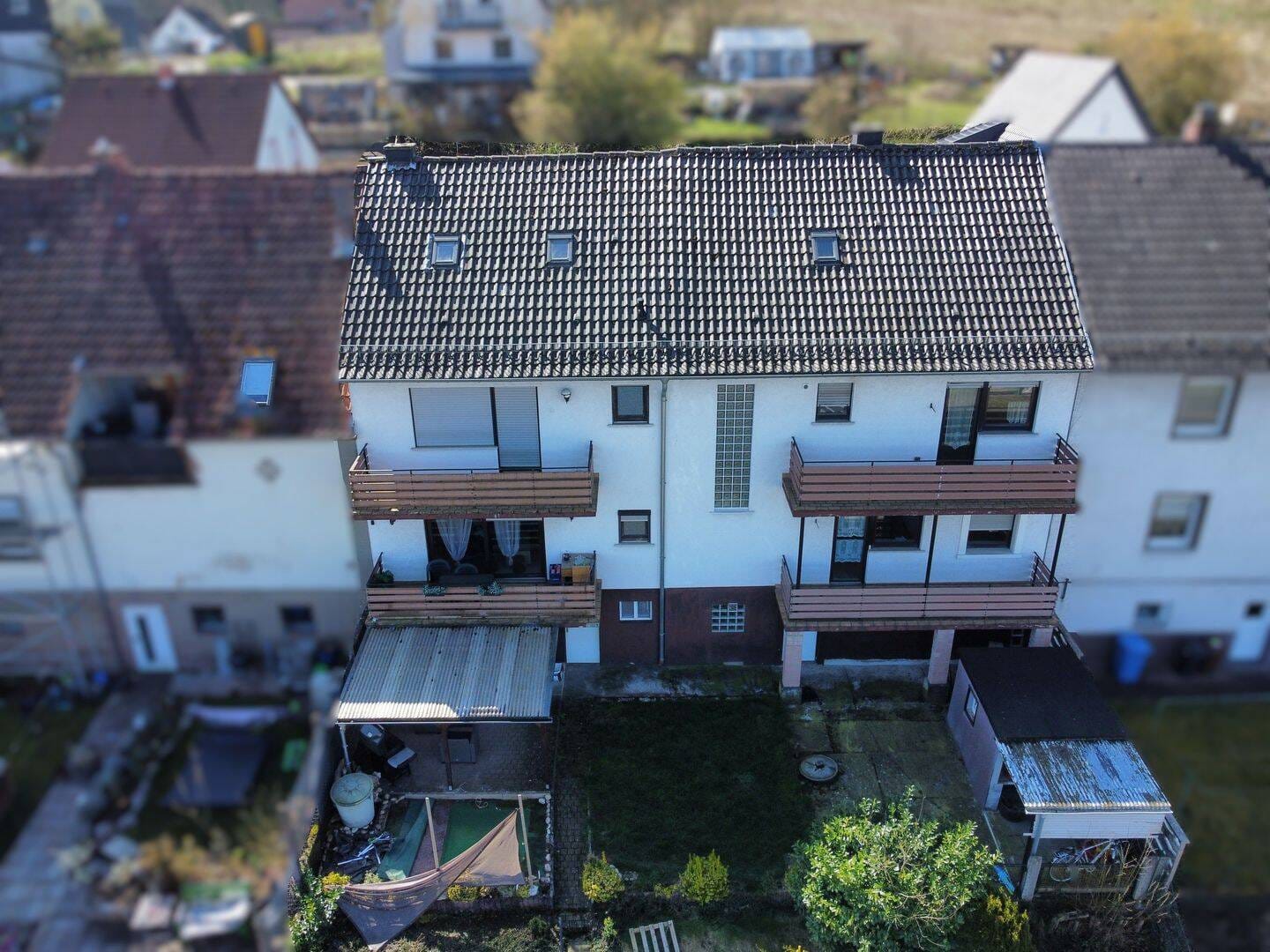 Immobilie in Contwig - Attraktives Zweifamilienhaus mit viel Platz und Zukunftsperspektive - Bild 2
