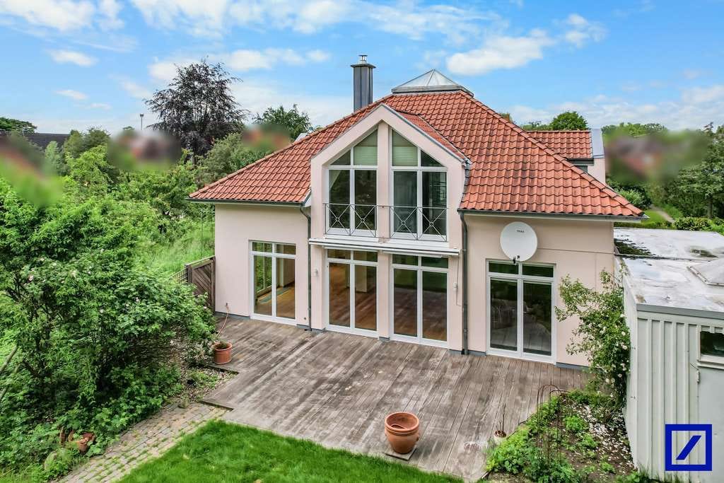 Immobilie in Blender - Exklusives, helles Architektenhaus mit großzügigem Garten in ruhiger Wohnlage - Bild 0