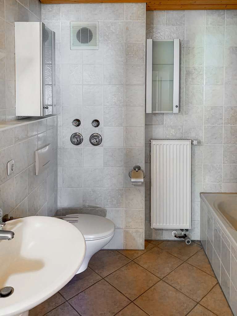 Immobilie in Haag an der Amper - Endlich Heimkommen: Herrliche 3-Zimmer Studio Wohnung mit Balkon, EBK und Garten - Bild 3