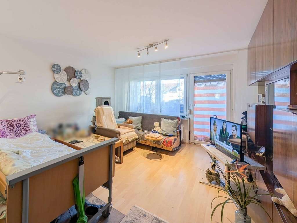 Immobilie in Plüderhausen - Gut geschnittene 2-Zimmer-Wohnung mit Balkon & Stellplatz - Bild 0