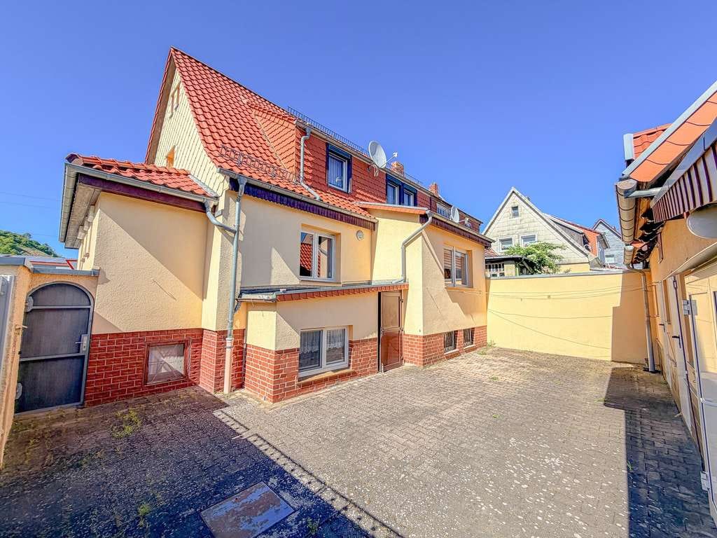 Immobilie in Sollstedt - Hier fühlt sich die ganze Familie wohl – viel Platz und gepflegtes Ambiente - Bild 1