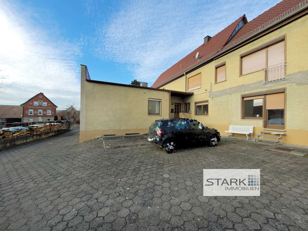 Immobilie in Kleinrinderfeld - Großes und vielseitiges Wohn- und Gewerbeobjekt in Kleinrinderfeld! - Bild 2