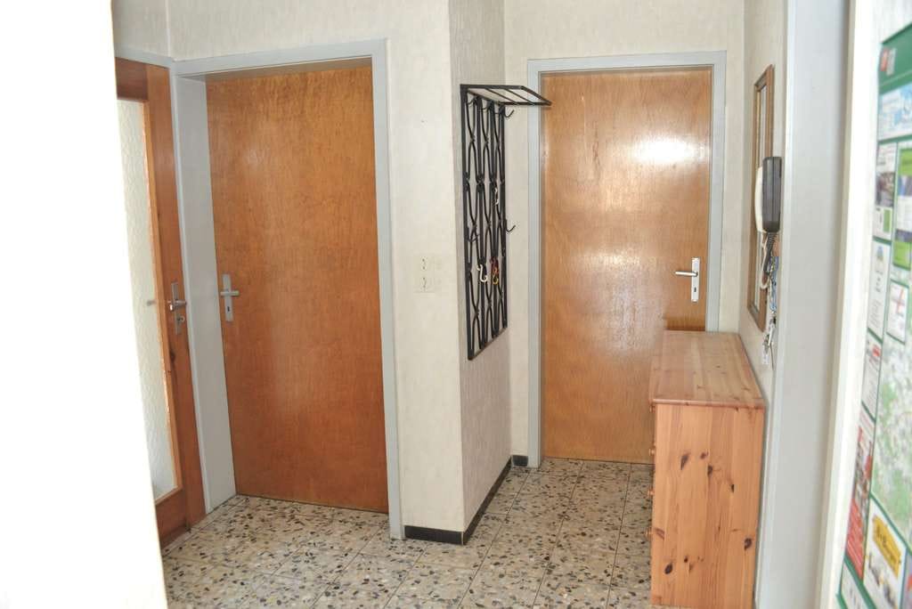 Immobilie in Bretzfeld - 2-Familien-Wohnhaus mit Garage - Bild 4