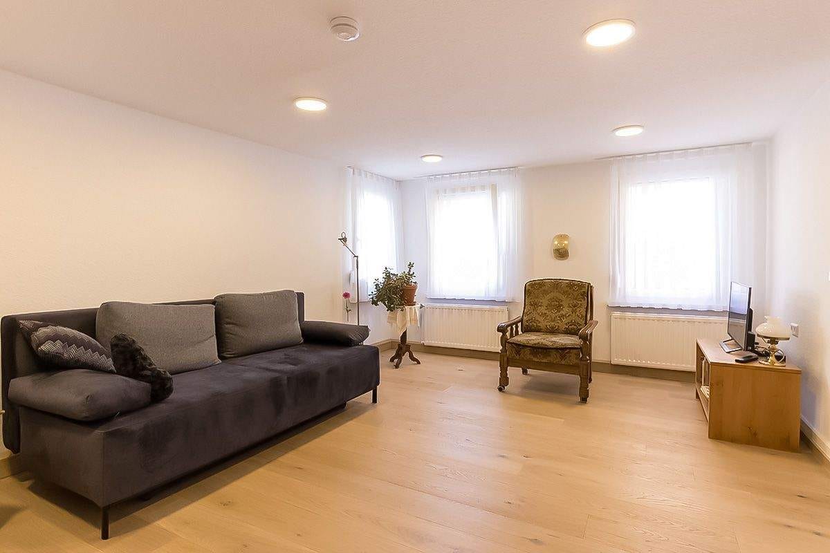 Immobilie in Sigmaringen - Große Wohnung . eigene Terrasse in zentraler Stadtlage - Bild 2