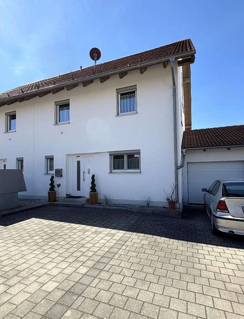 Immobilie in Nandlstadt - Für Anleger oder Selbstnutzer ! Großzügige, moderne Doppelhaushälfte mit Garage - Bild 1