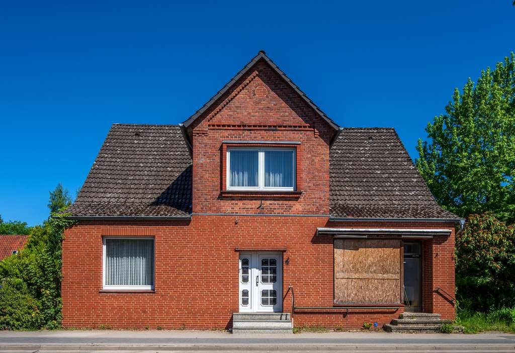 Immobilie in Munster - Viel Potenzial in guter Lage – Wohnen, Arbeiten oder Neubau - Bild 1