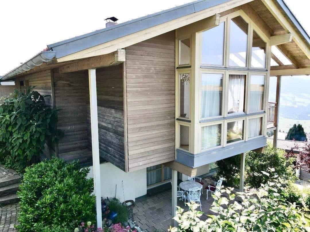 Immobilie in Oberreute -  Traumhaftes hochwertiges Chalet in AT Sulzberg einmalige Bergsicht Tolle Gelegenheit - Rarität - nahe Oberreute ( D ) - Bild 2
