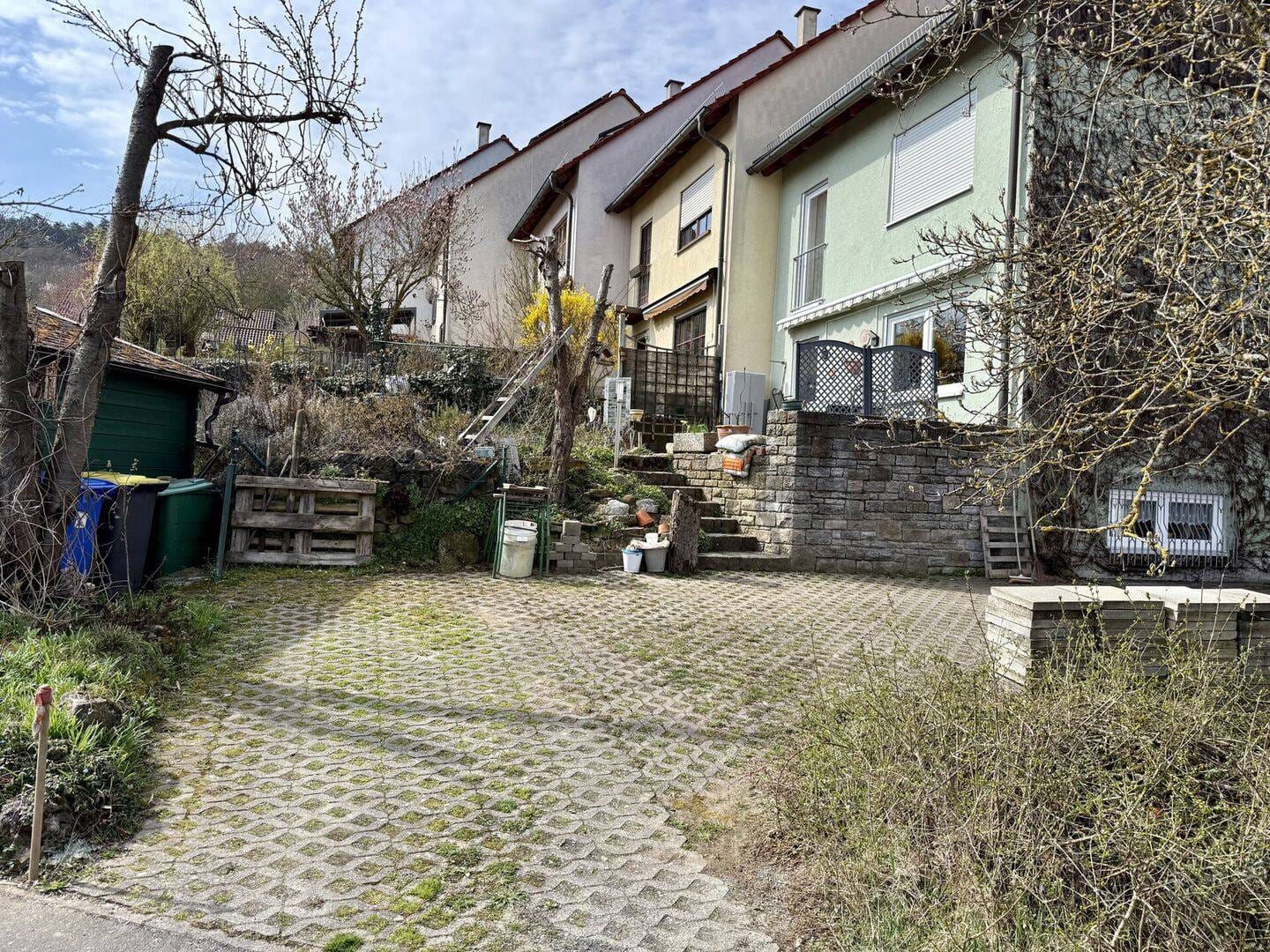 Immobilie in Erlabrunn - Ruhig wohnen vor den Toren Würzburgs -  Reihenmittelhaus mit Garten, Garage und Stellplatz - Bild 4