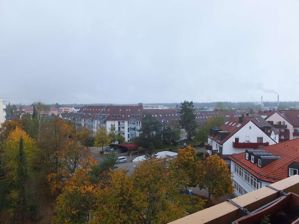 Immobilie in Fürstenfeldbruck - Helle 1-Zimmer-Wohnung mit Weitblick und Abendsonne im 7.OG - Bild 0