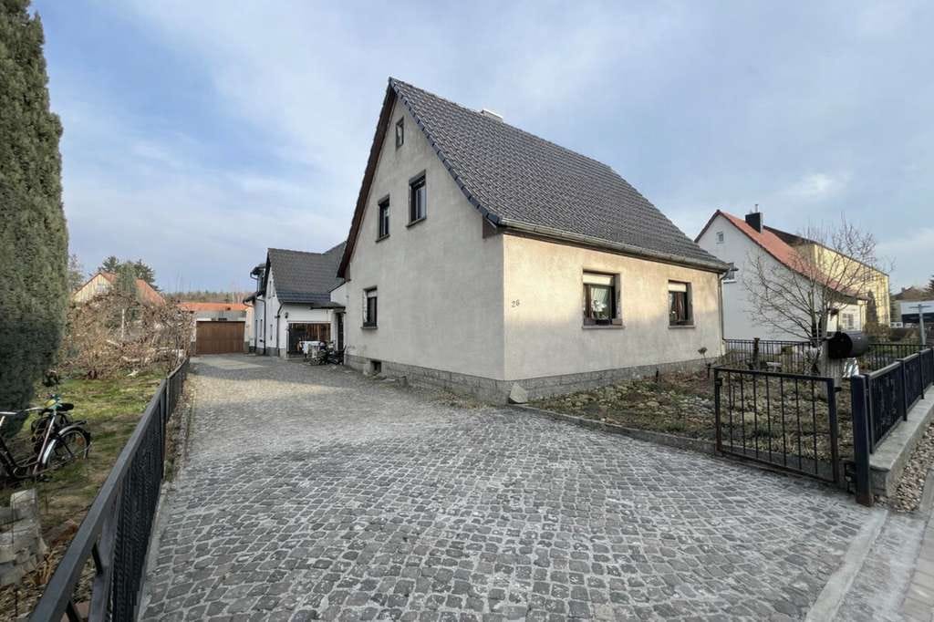 Immobilie in Lohsa - Łaz - Einfamilienhaus in zentraler Lage – als Kapitalanlage oder zum selber Bewohnen - Bild 3