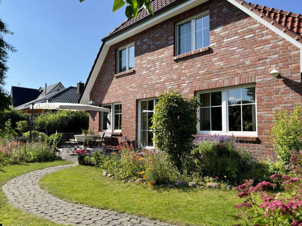 Immobilie in Dierhagen - Einfamilienhaus mit malerischem Garten - Bild 4