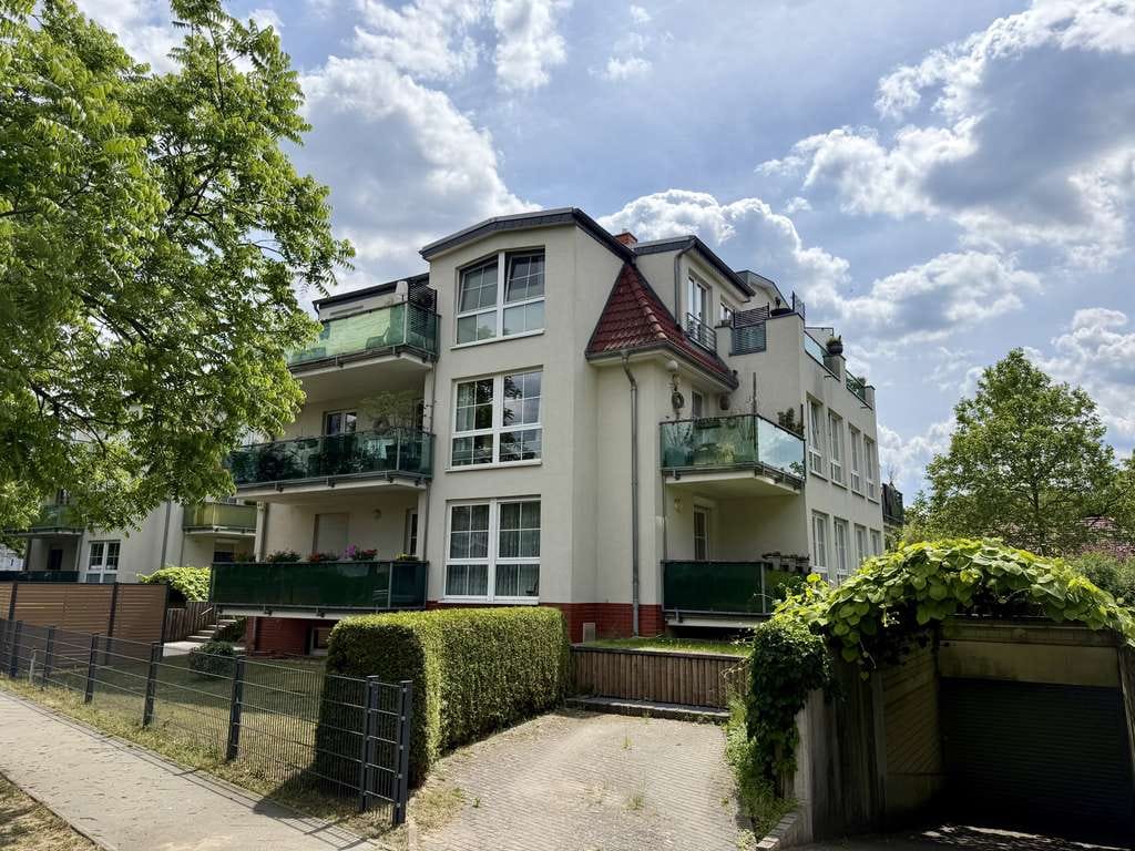 Immobilie in Birkenwerder - 3-Zimmer Dachgeschosswohnung mit Südausrichtung, zwei Terrassen und  TG-Stellplatz - Bild 0