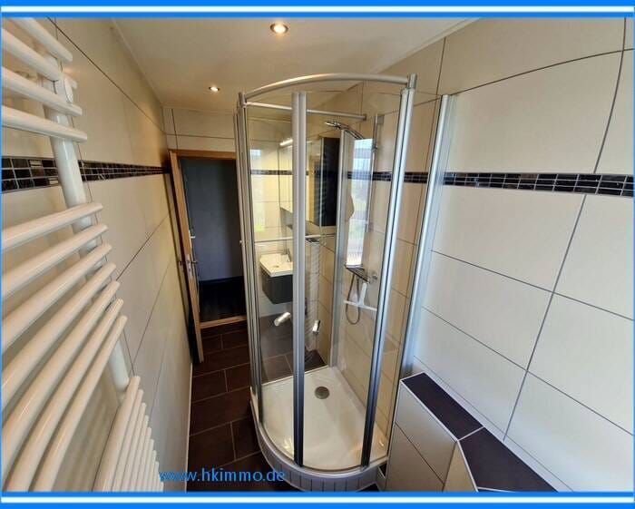 Immobilie in Osternienburger Land - Eigentumswohnung mit Balkon in Reppichau - 4 Zimmer Küche Bad - mit Einbauküche - Bild 0
