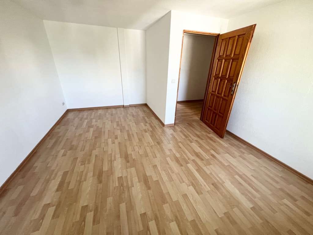 Immobilie in Rostock - ***Kapitalanlage*** Saniertes Mehrfamilienhaus in der KTV, bestehend aus 10 x Wohneinheiten..!!! - Bild 4
