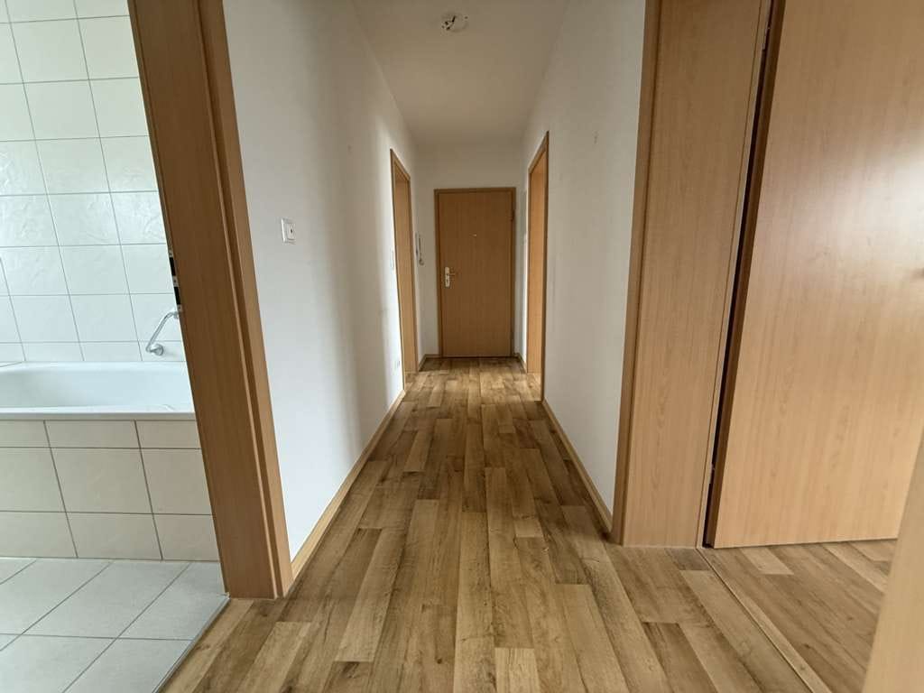 Immobilie in Giengen an der Brenz - Renovierte 3 Zimmer-Wohnung - Bild 3