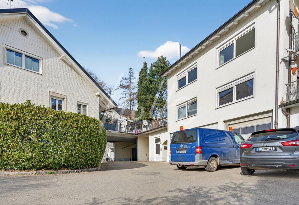 Immobilie in Lindau (Bodensee) - Lindau OT Reutin … 2-Zi-Wohnung…renovierungsbedürftig… Dachterrasse … Garage…sofort frei !! - Bild 0