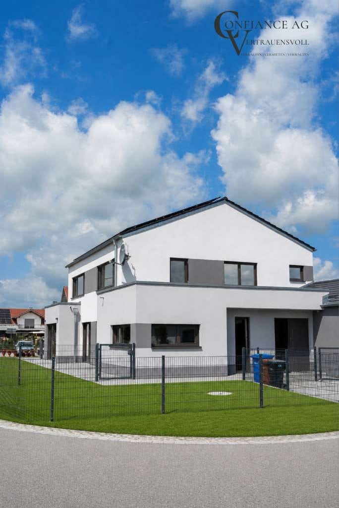 Immobilie in Aholming - Exklusives Einfamilienhaus mit gehobenem Wohnkomfort - Nähe Plattling - Bild 4
