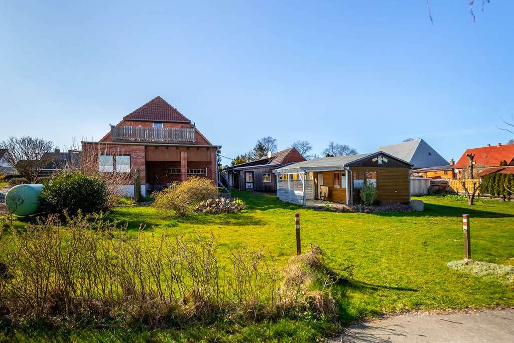Immobilie in Insel Poel - Charmantes Reihenendhaus auf Insel Poel – Ostseenähe, Naturidylle & 2 Wohnungen, mit Balkon & Garten - Bild 3