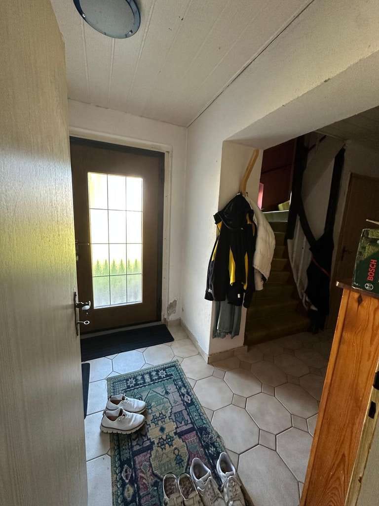 Immobilie in Borna - Einfamilienhaus mit Entwicklungspotenzial - Bild 1